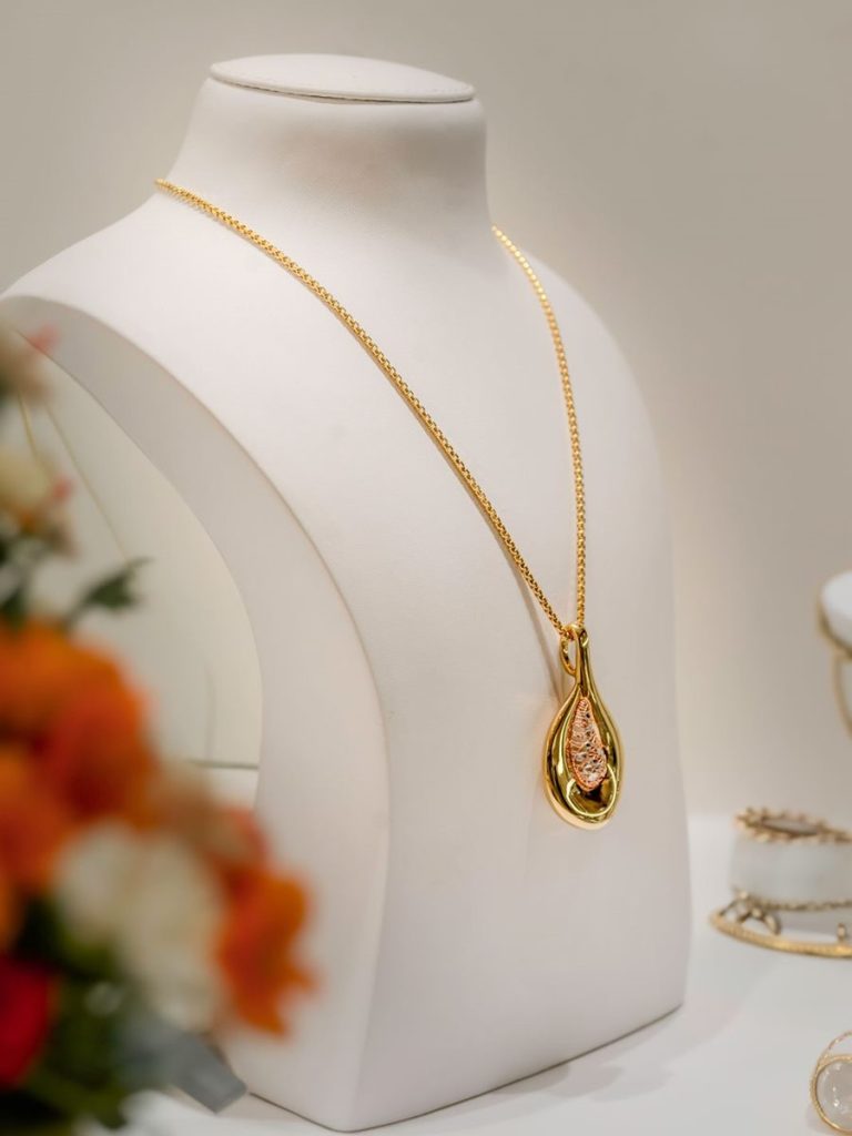 Golden Teardrop Necklace